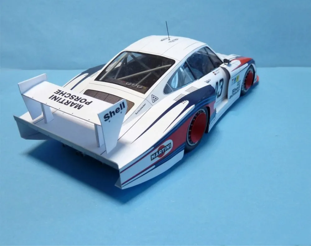 Papierový model Porsche 935 Mobby dick LM 1978